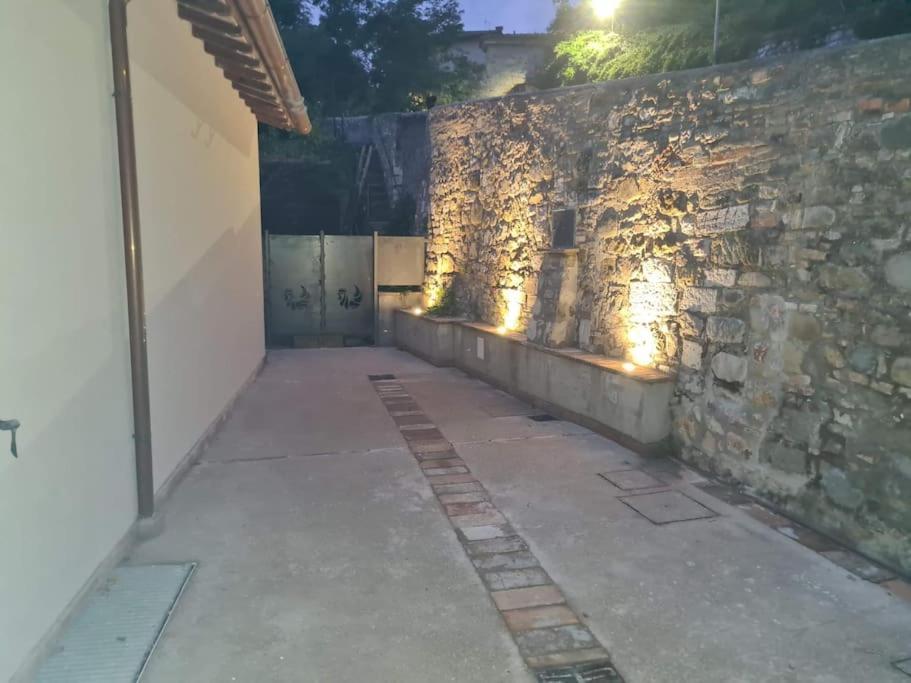 Galteri Housing 2 Appartamento Centro Storico Vicino Arco Etrusco Perugia Exterior foto